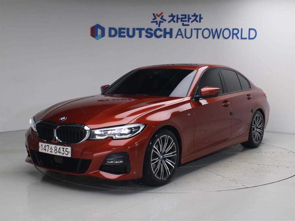 BMW 3시리즈 320i M 스포츠 사진