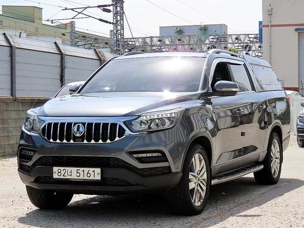 KGM 렉스턴 디젤 2.2 4WD 5링크 프레스티지 스페셜 사진 2/20