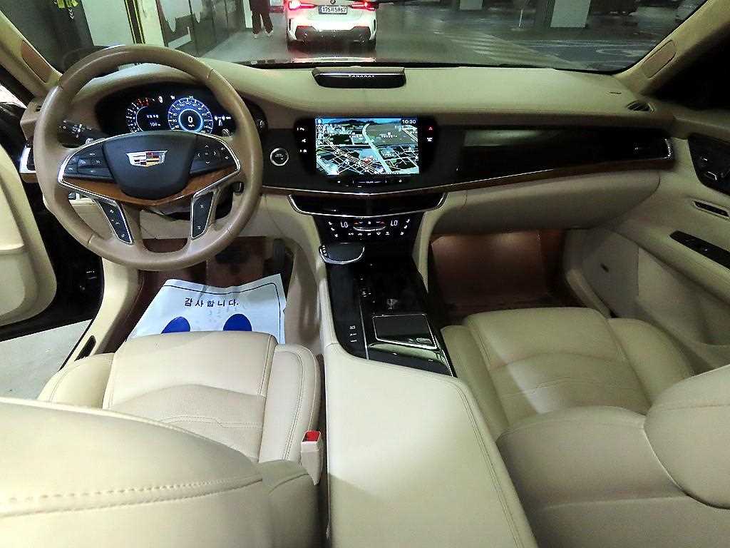 캐딜락 CT6 3.6 플래티넘 AWD 사진