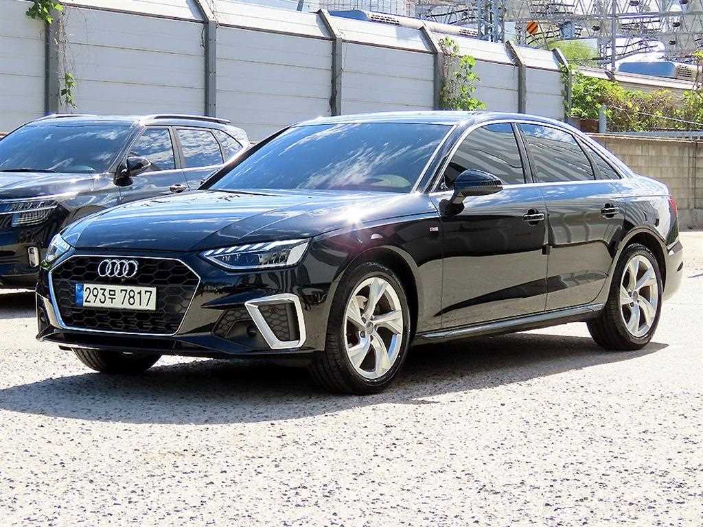 아우디 A4 40 TFSI 프리미엄 사진 2/20