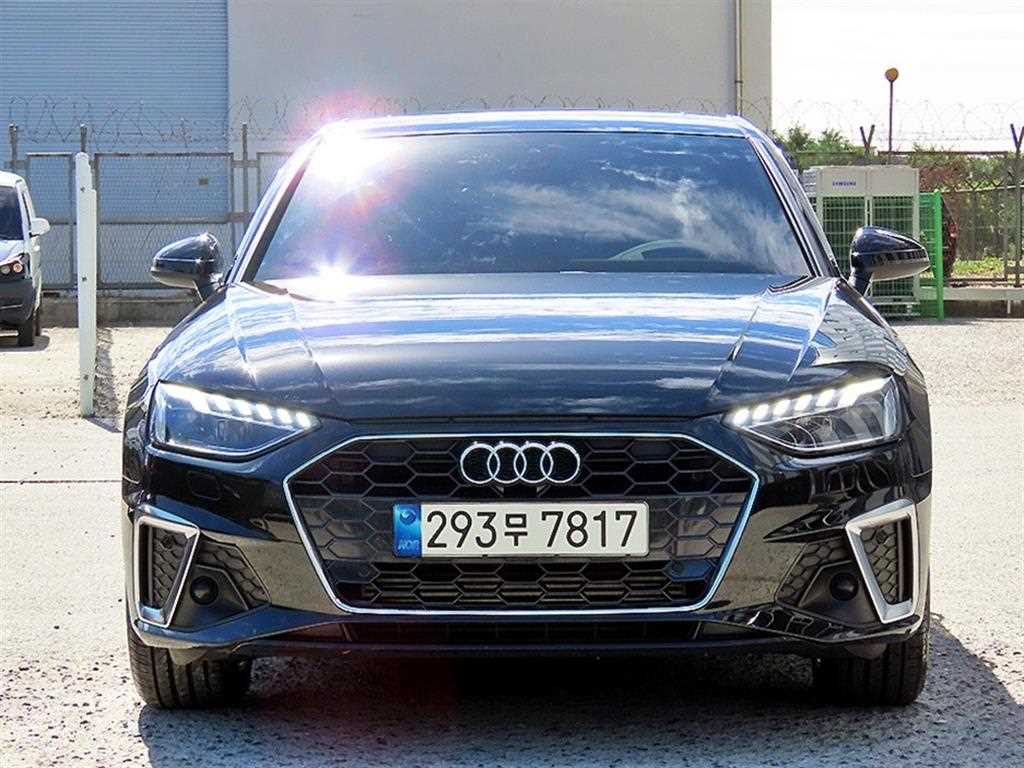 아우디 A4 40 TFSI 프리미엄 사진