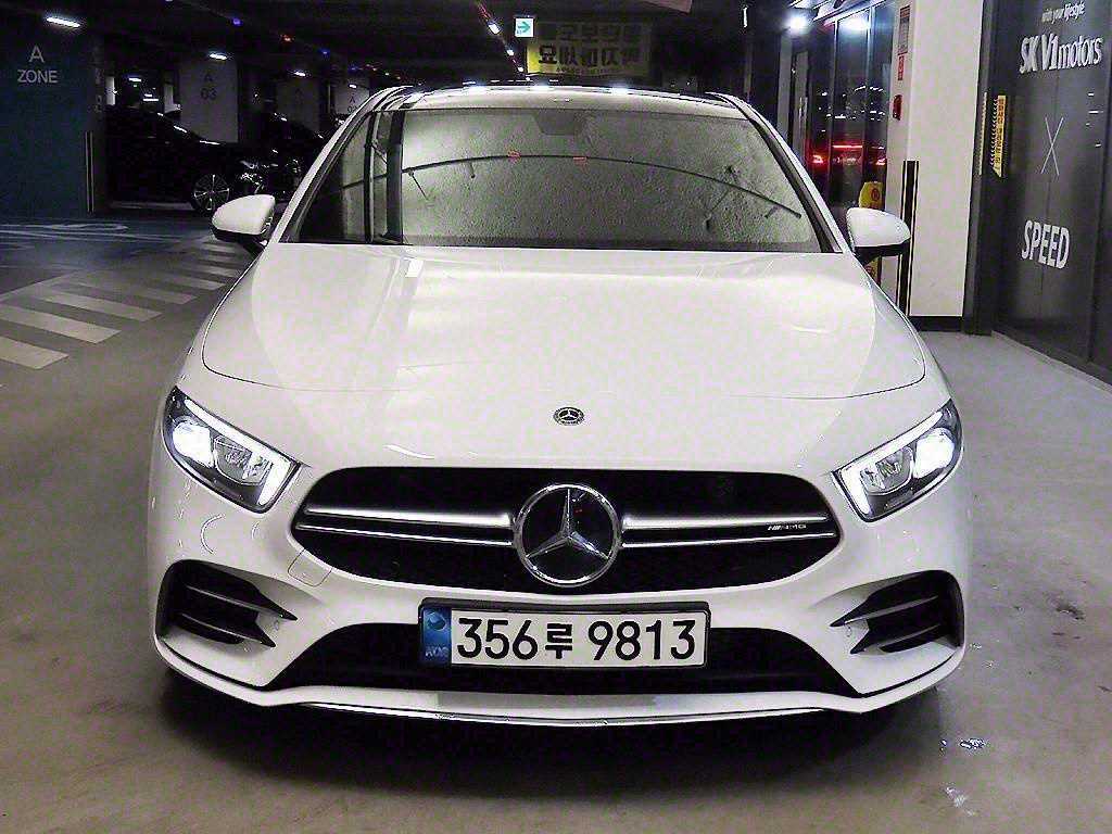 벤츠 A 클래스 AMG A35 4MATIC 세단 사진 2/20