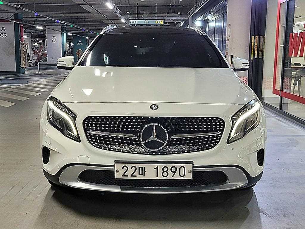 벤츠 GLA 클래스 GLA200 CDI 사진 2/20