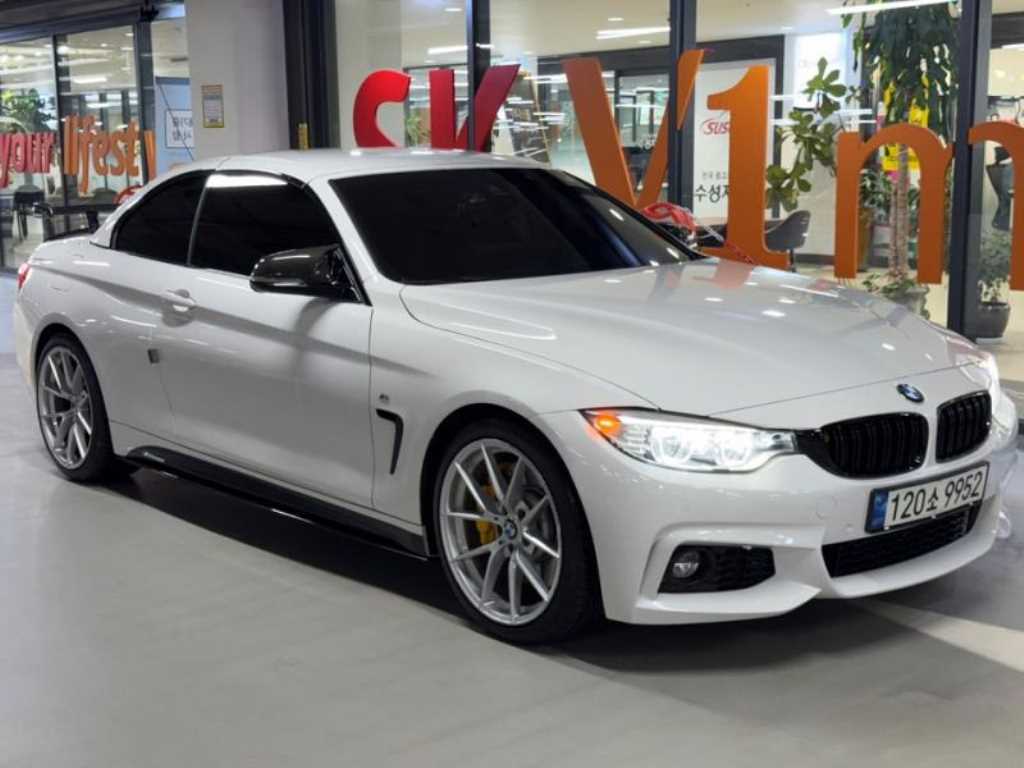 BMW 4시리즈 428i 컨버터블 M 스포츠 사진 2/18