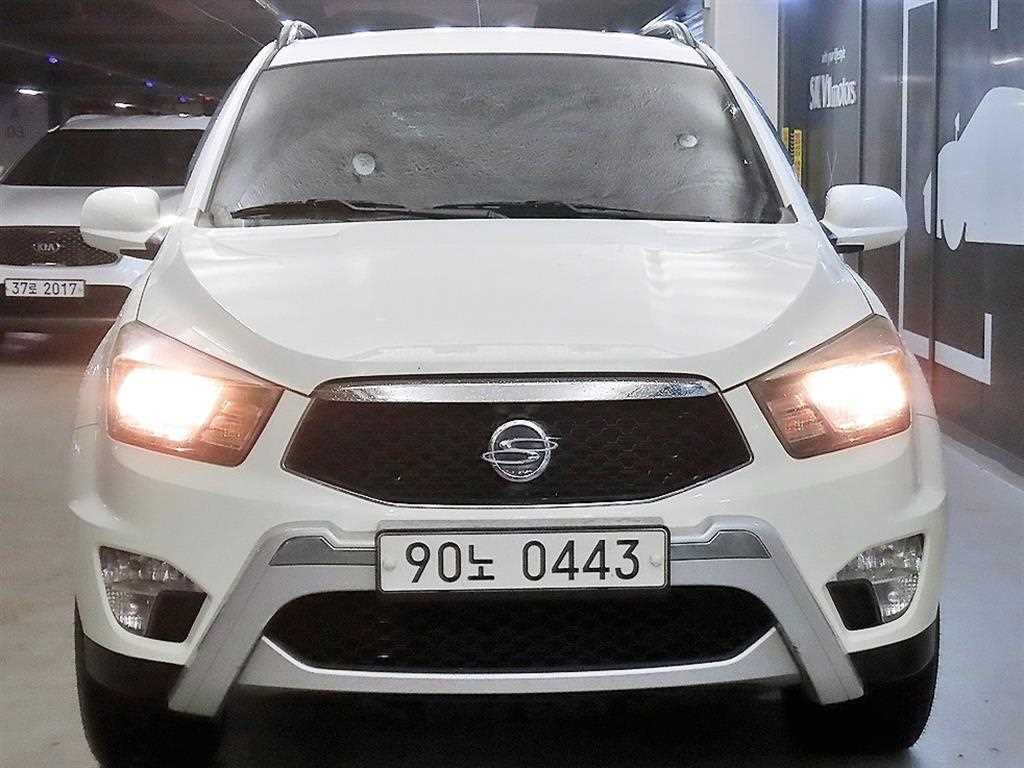 KGM 코란도 디젤 4WD 익스트림 사진 2/20