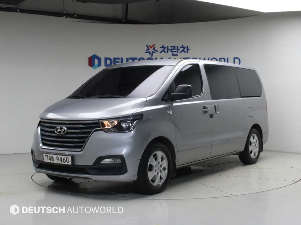 현대 스타렉스 2WD 웨건 12인승 스마트 사진