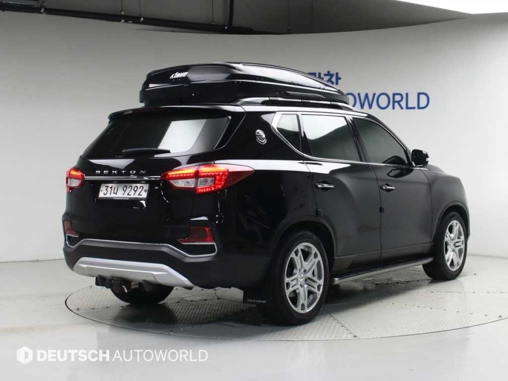 KGM 렉스턴 디젤 2.2 4WD 유라시아 에디션 사진 2/20