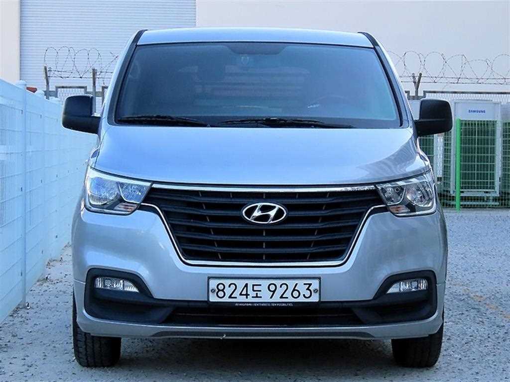 현대 스타렉스 2WD 밴 3인승 스마트 사진
