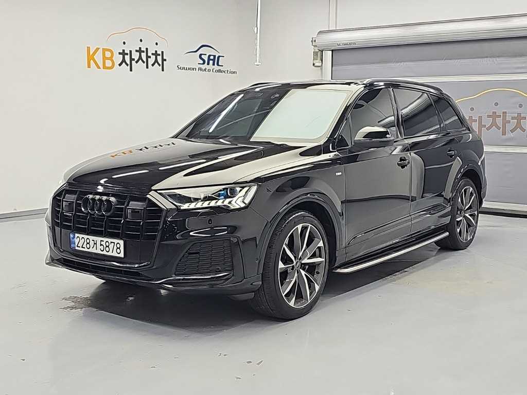 아우디 Q7 50 TDI 콰트로 프리미엄 사진