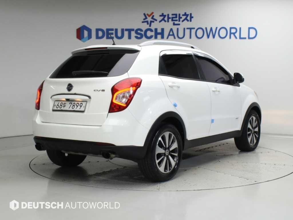 KGM 코란도 4WD 2.0 CVX 최고급형 사진 2/20