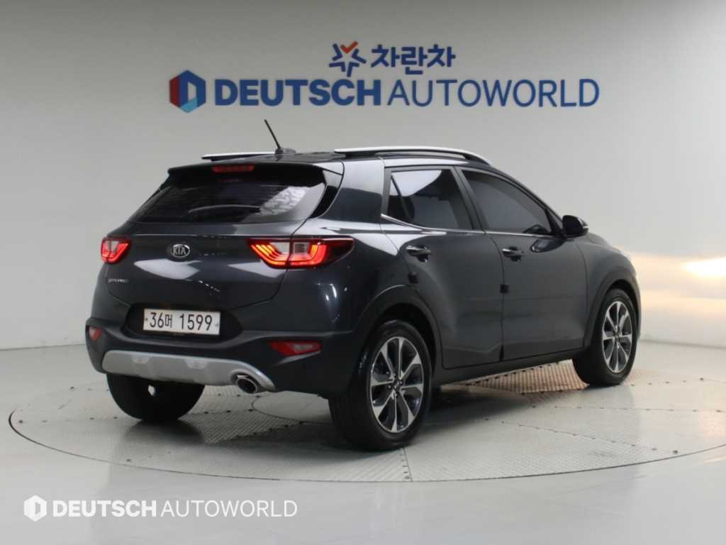 기아 스토닉 디젤 1.6 프레스티지 사진 2/20