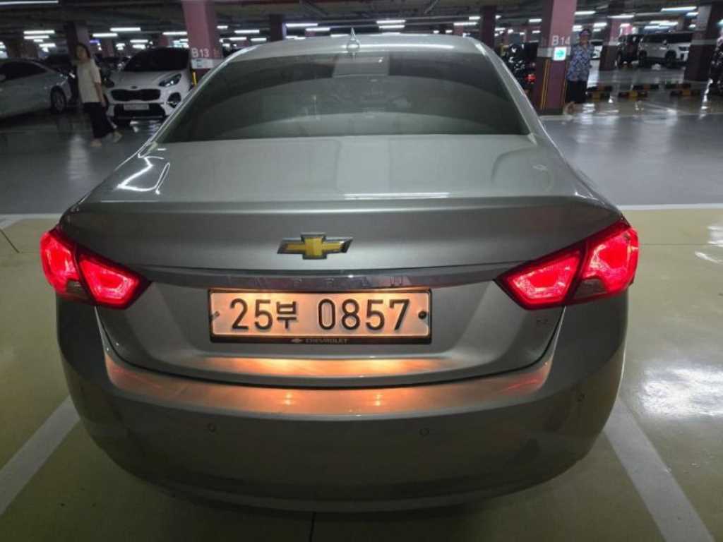 쉐보레 임팔라 2.5 LT 사진 2/6