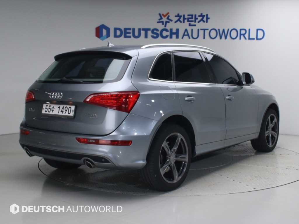 아우디 Q5 3.0 TDI 콰트로 사진 2/20