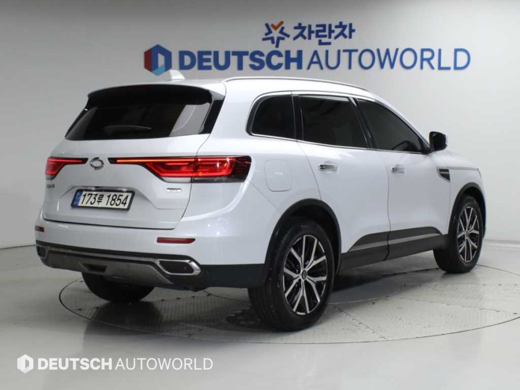 르노코리아 QM6 2.0 LPe RE 시그니처 2WD 사진 2/20