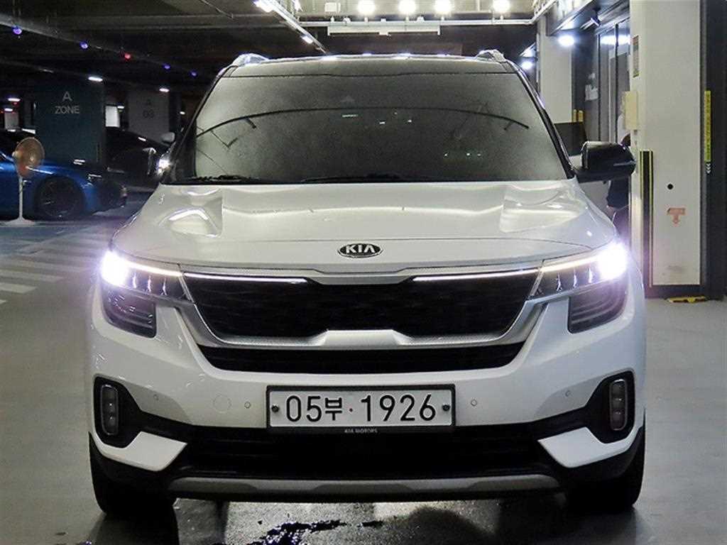 기아 셀토스 가솔린 1.6 터보 4WD 노블레스 사진 2/20