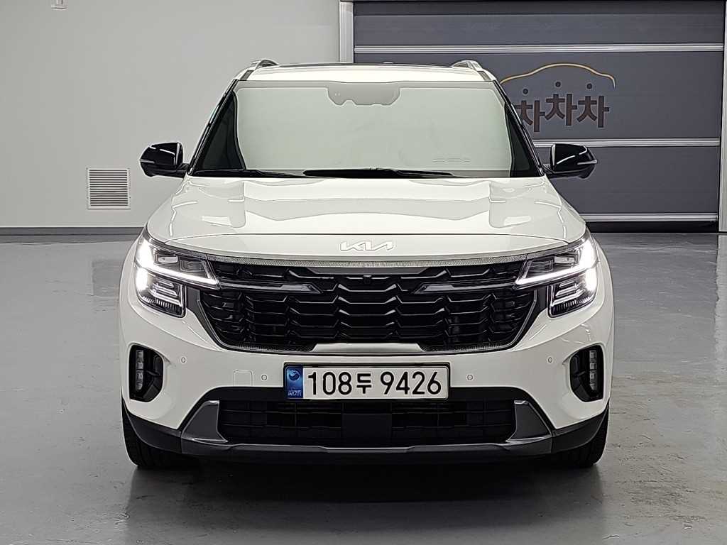 기아 셀토스 가솔린 1.6 터보 4WD 그래비티 사진 2/19