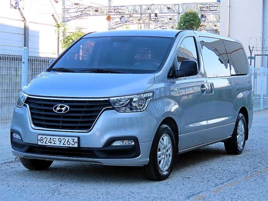 현대 스타렉스 2WD 밴 3인승 스마트 사진 2/20