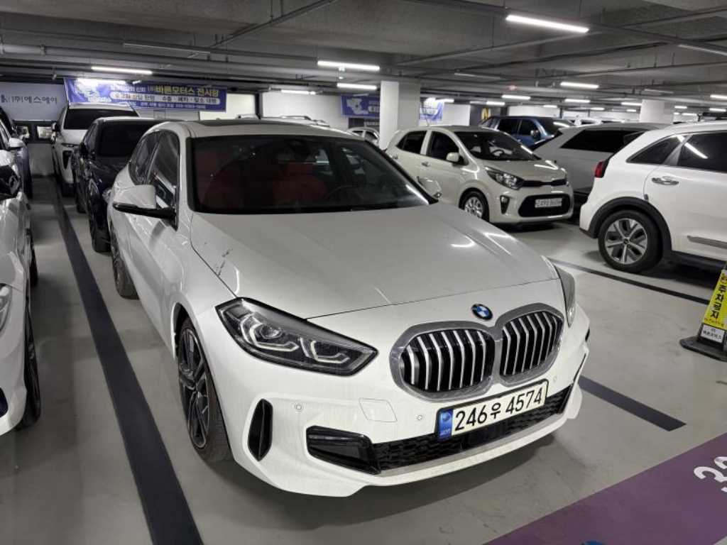 BMW 1시리즈 118d M 스포츠 사진