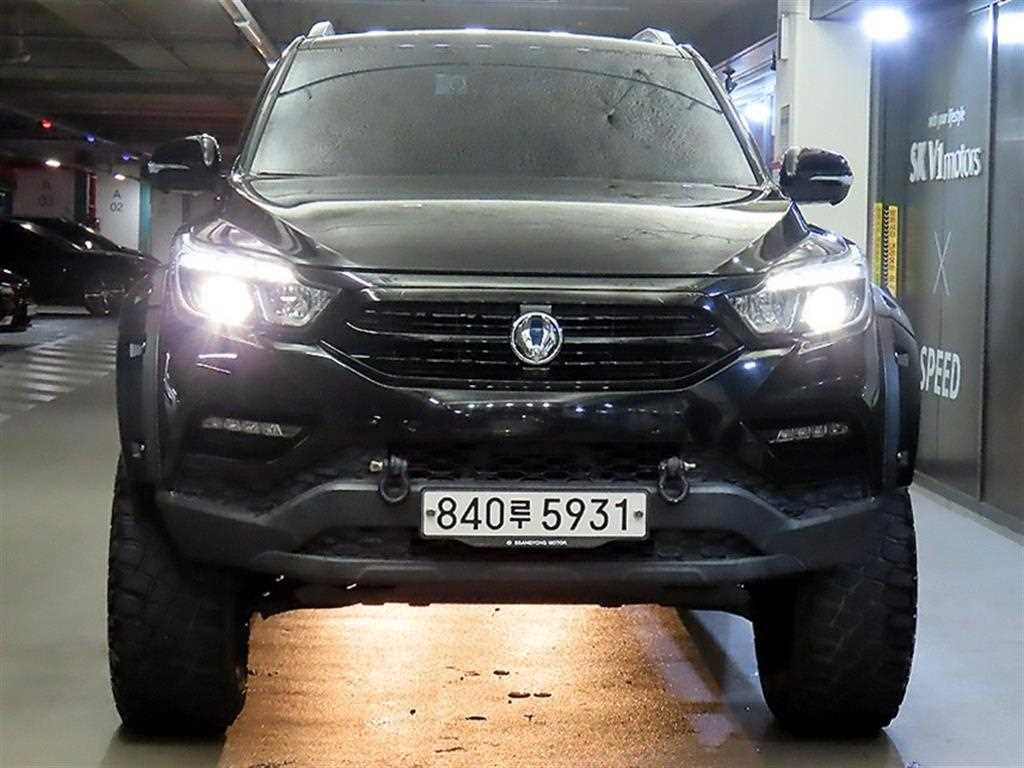 KGM 렉스턴 4WD 디젤 2.2 노블레스 사진 2/20