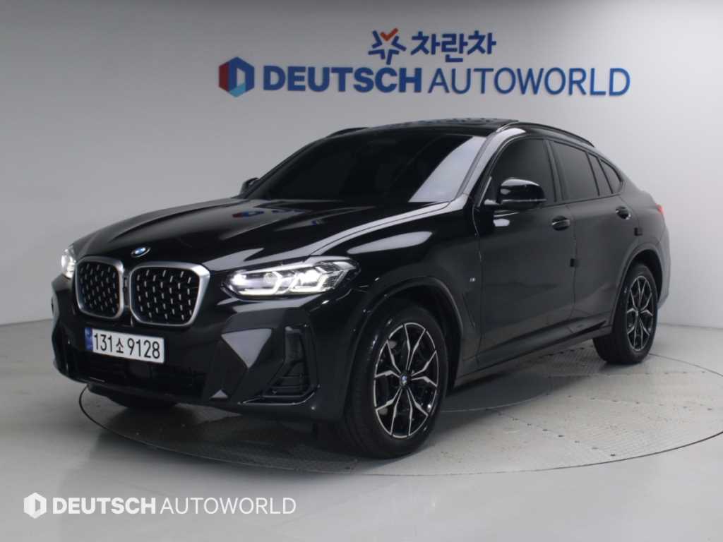 BMW X4 xDrive 20i M 스포츠 사진