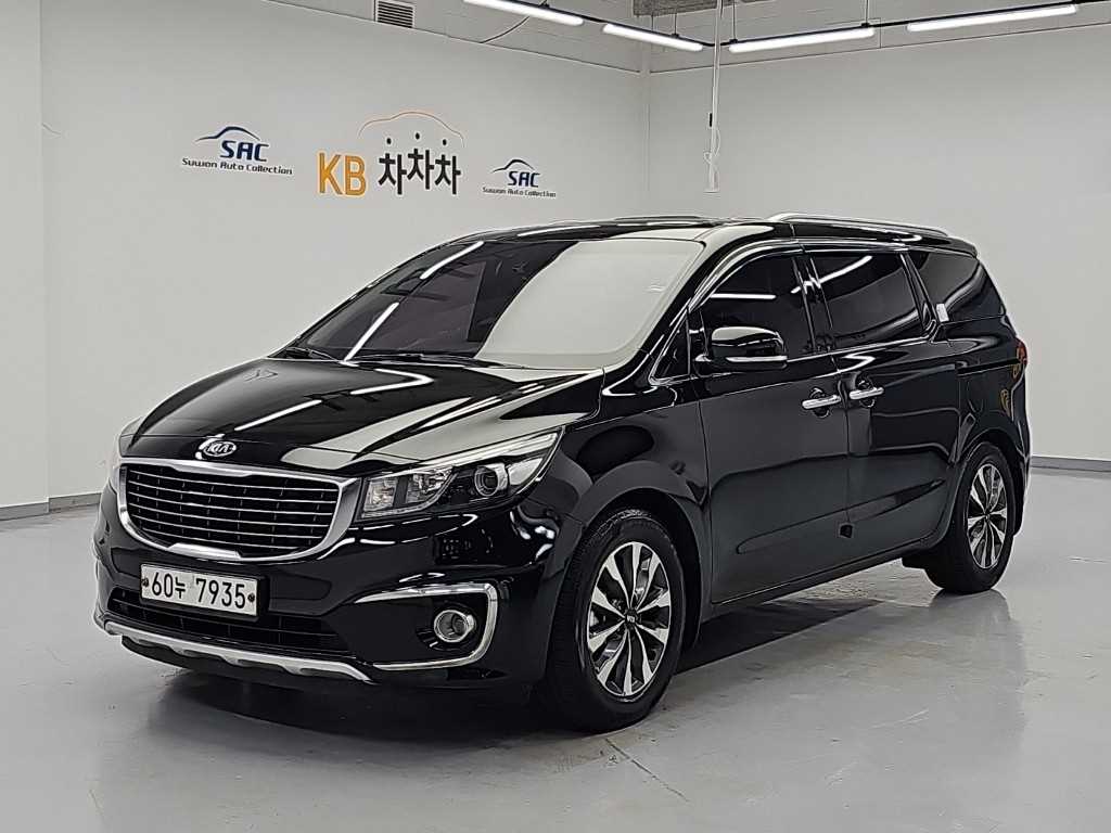 기아 카니발 디젤 9인승 럭셔리 사진