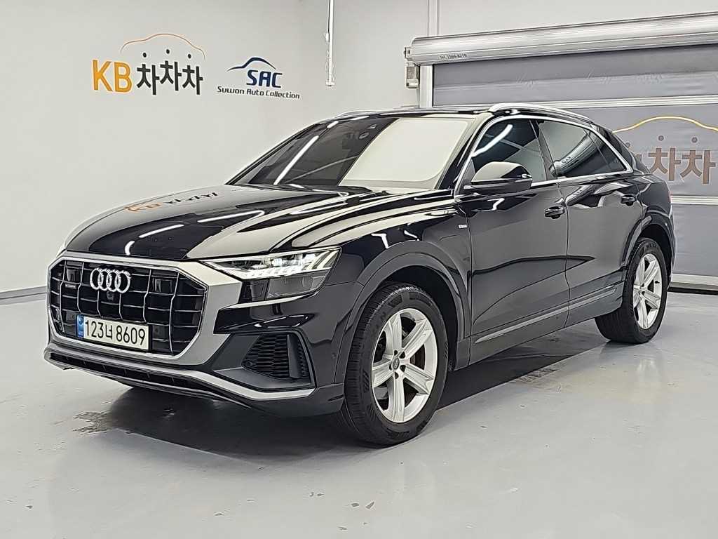 아우디 Q8 45 TDI 콰트로 프리미엄 사진