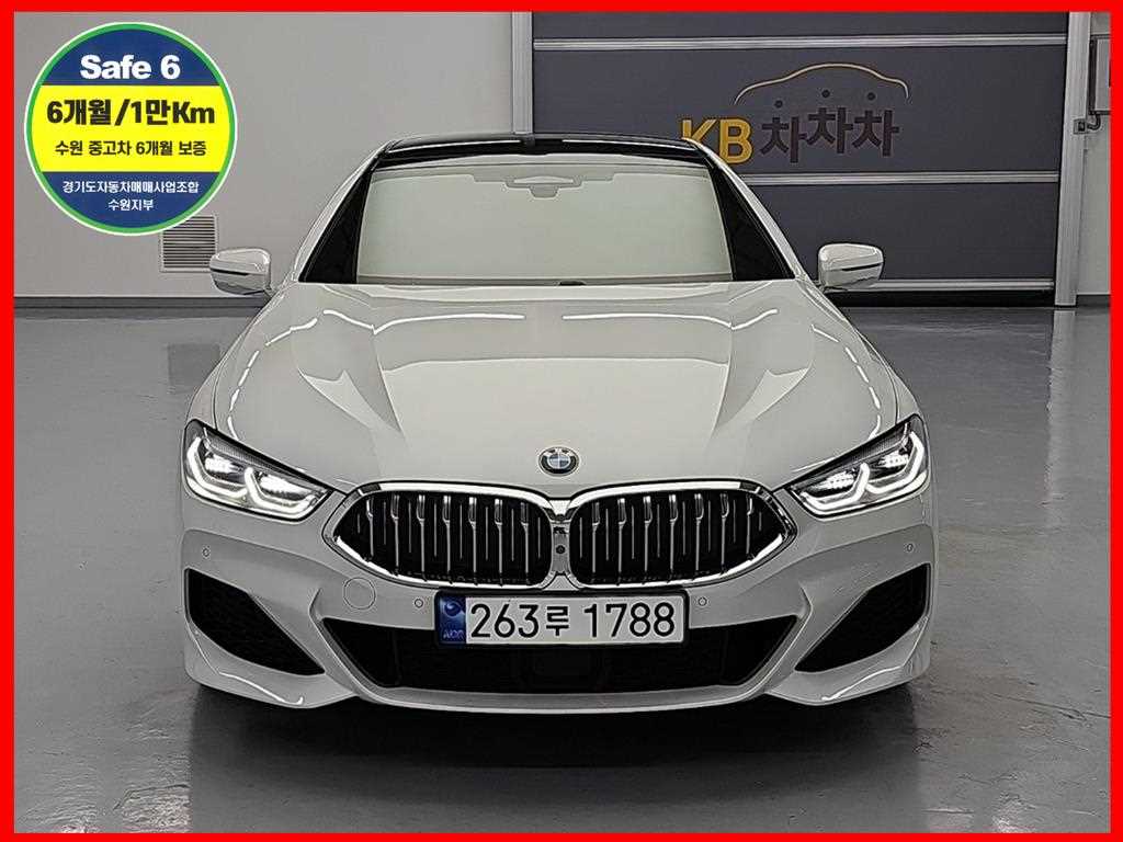BMW 8시리즈 840d xDrive M 스포츠 그란쿠페 기본형 사진