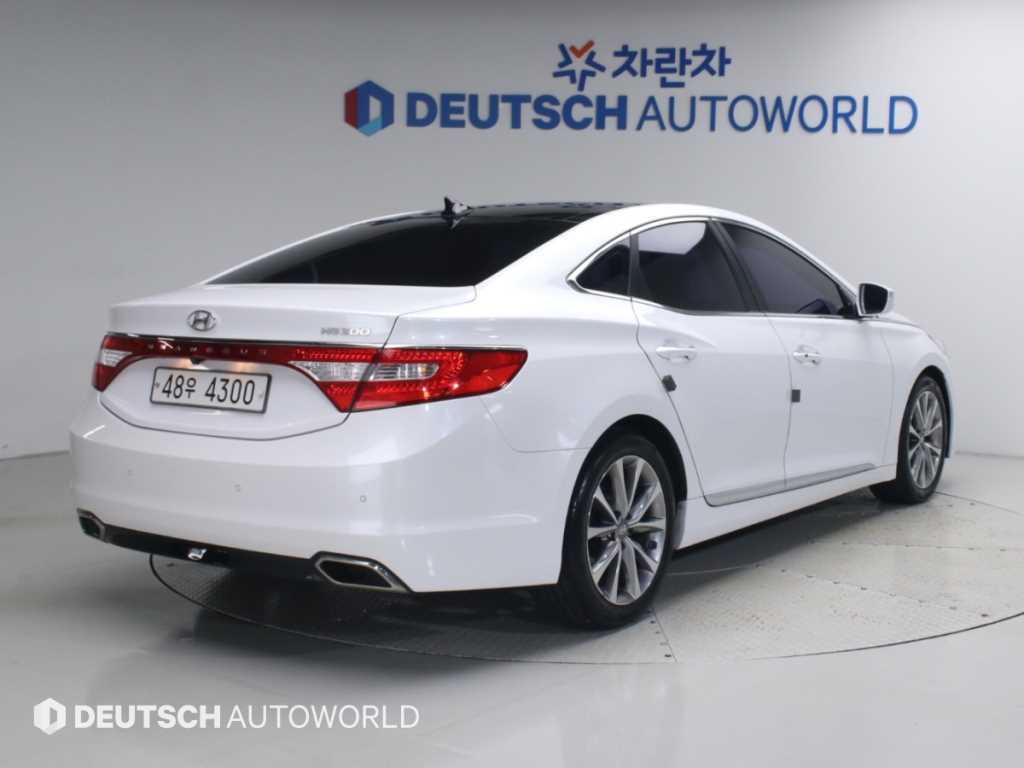 현대 그랜저 LPG HG300 익스클루시브 사진 2/20