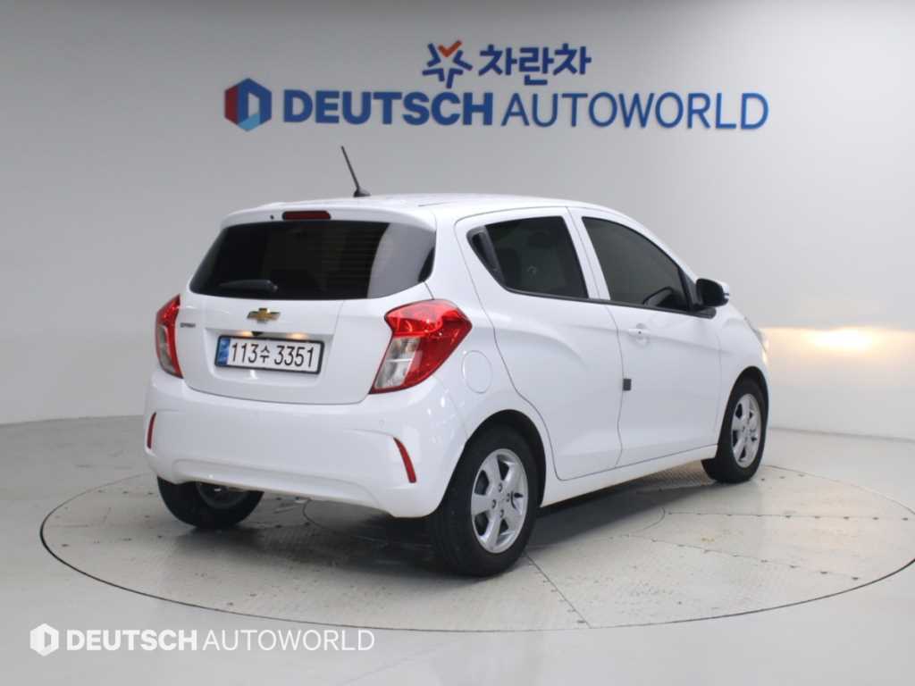 쉐보레 스파크 프리미어 사진 2/20