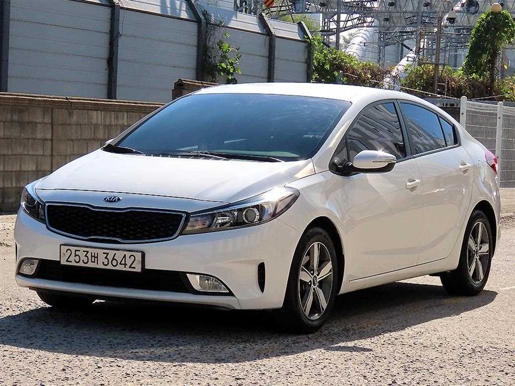 기아 K3 1.6 GDI 트렌디 기본형 사진 2/18