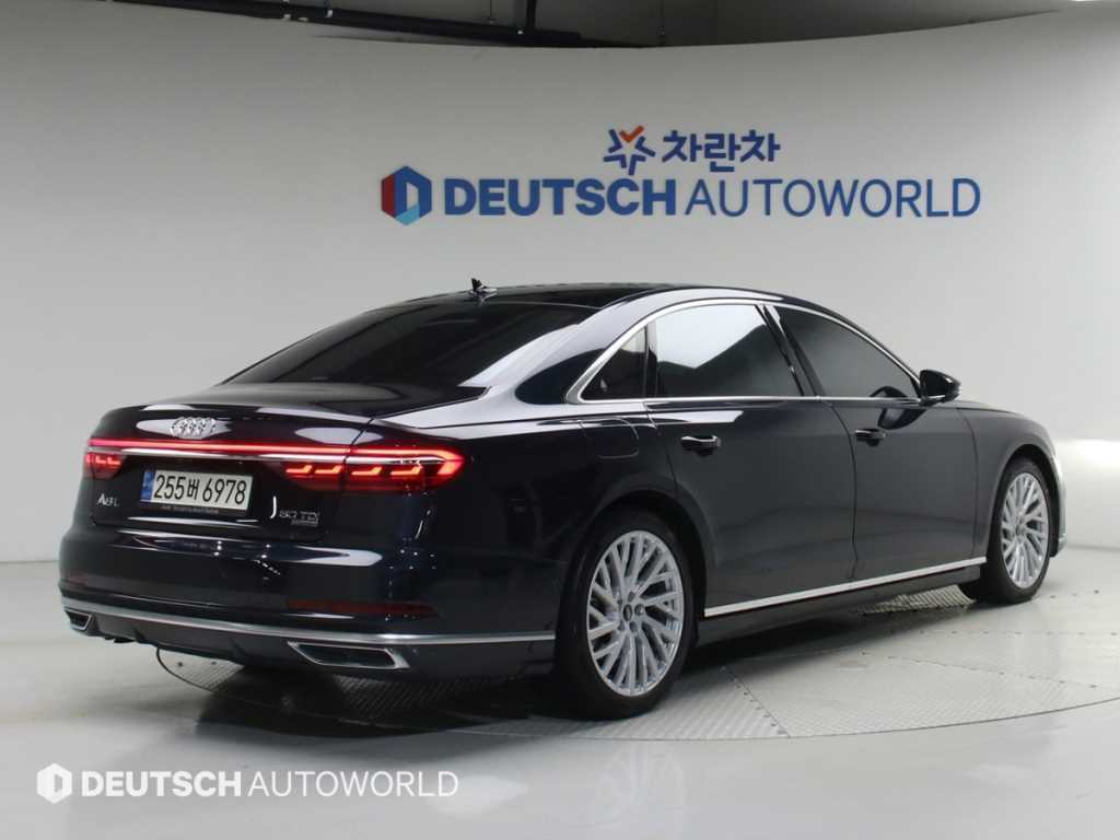 아우디 A8 50 TDI 콰트로 LWB 기본형 사진 2/20