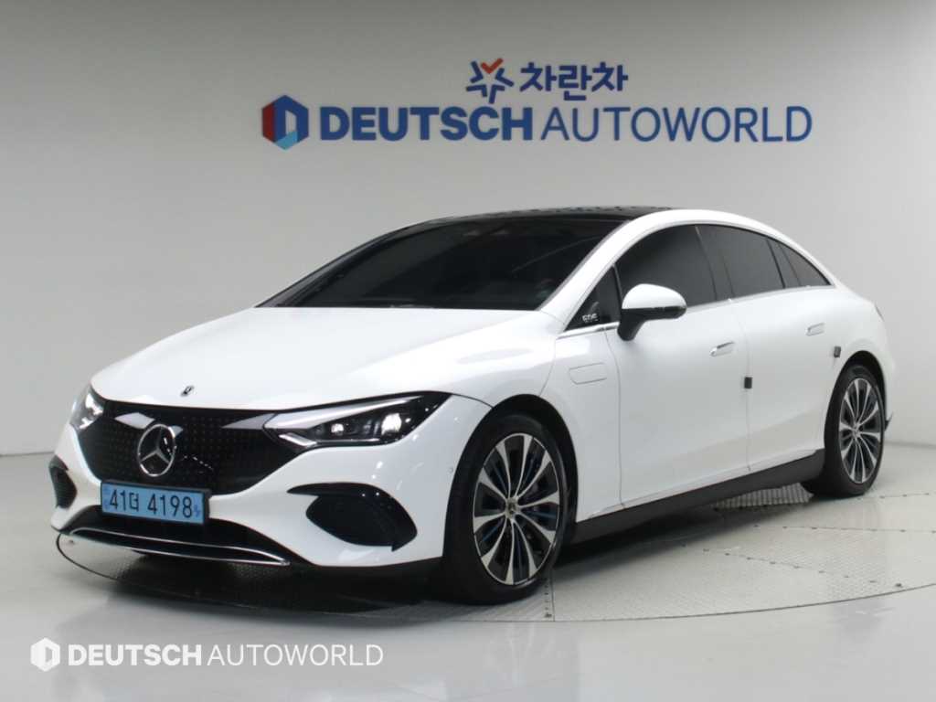 벤츠 EQE 350+ 사진