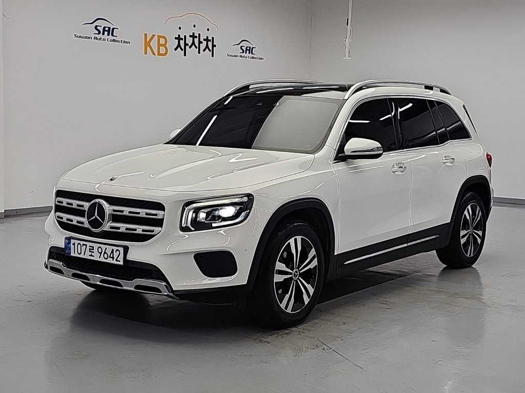 벤츠 GLB 클래스 GLB 200d 사진