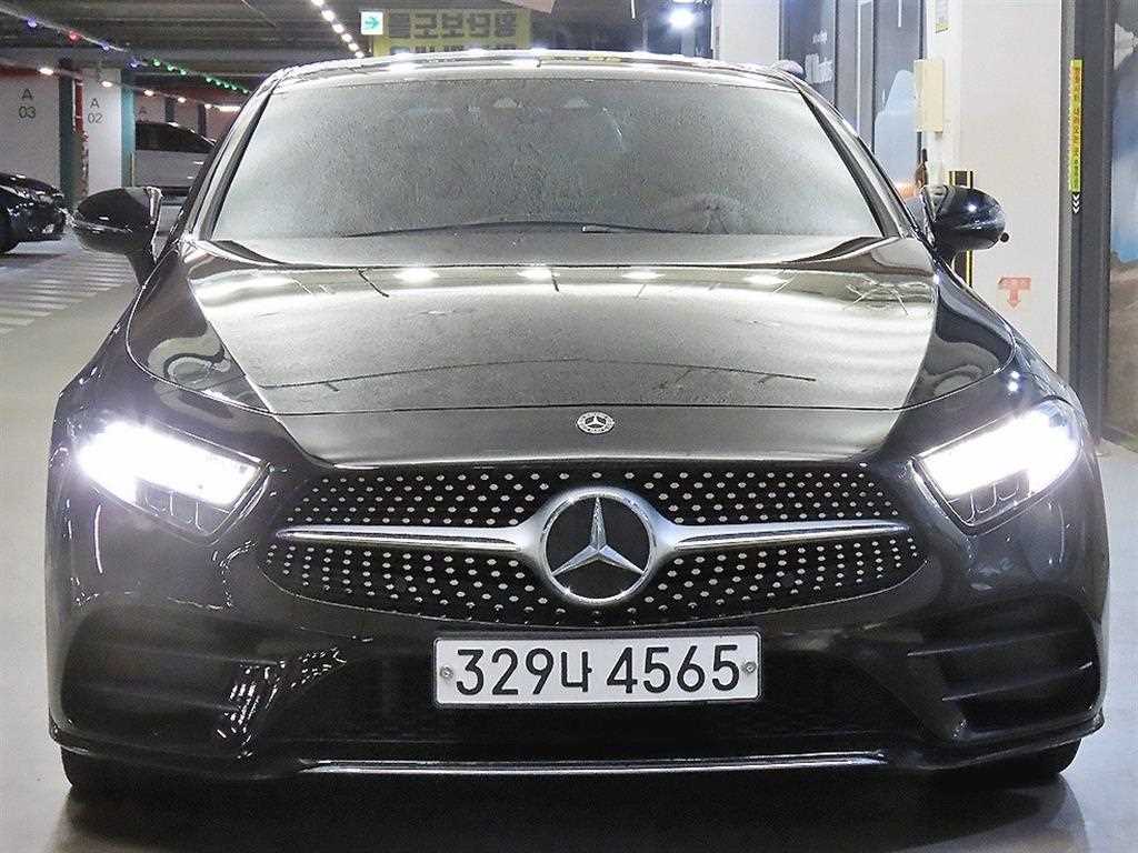 벤츠 CLS 클래스 CLS 300d AMG Line 사진 2/20