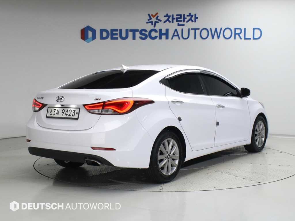 현대 아반떼 1.6 GDI 모던 사진 2/20