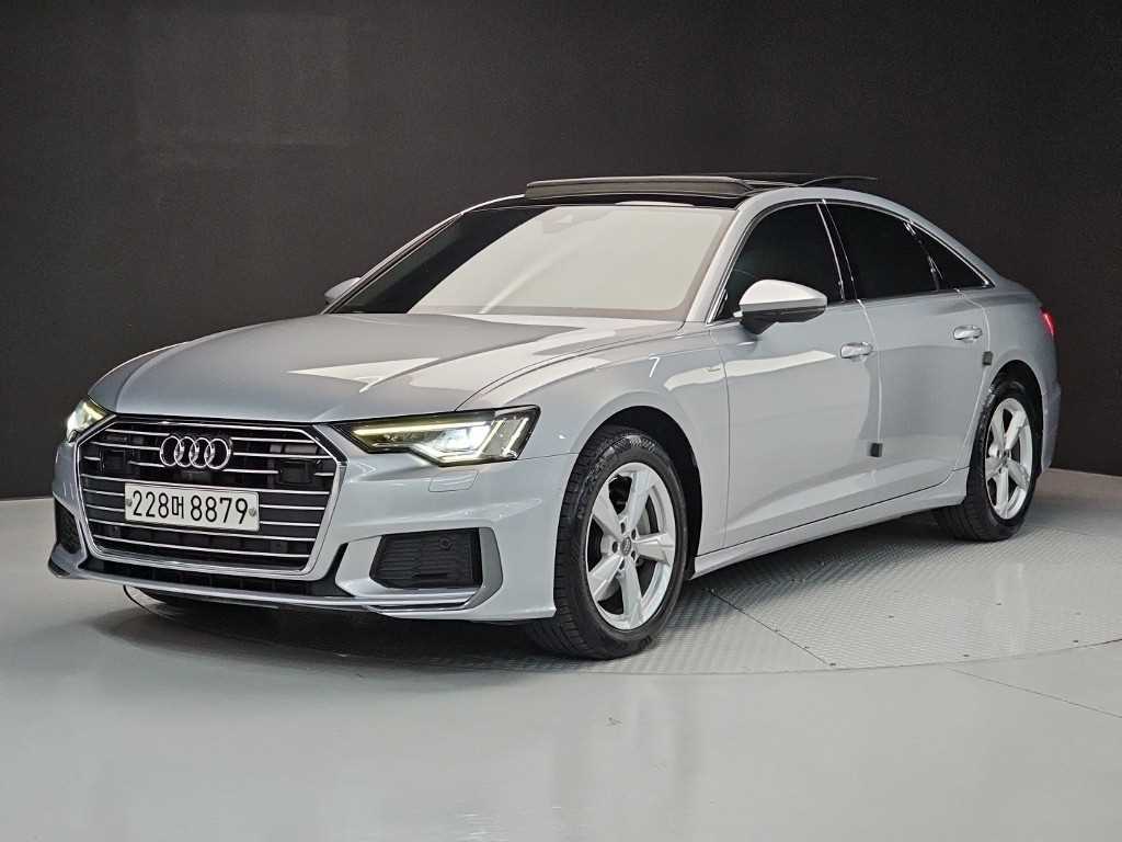 아우디 A6 45 TFSI 콰트로 사진