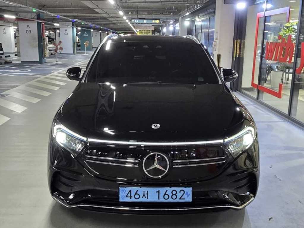 벤츠 EQA 250 AMG 라인 사진