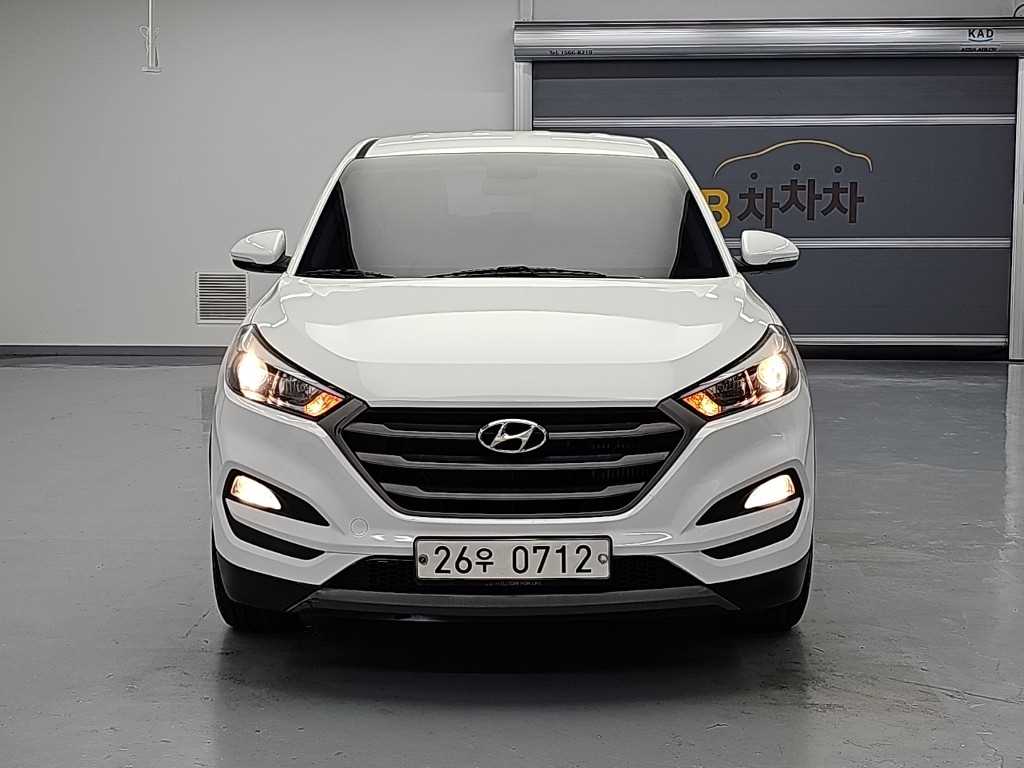 현대 투싼 디젤 2.0 2WD 스타일 사진 2/20