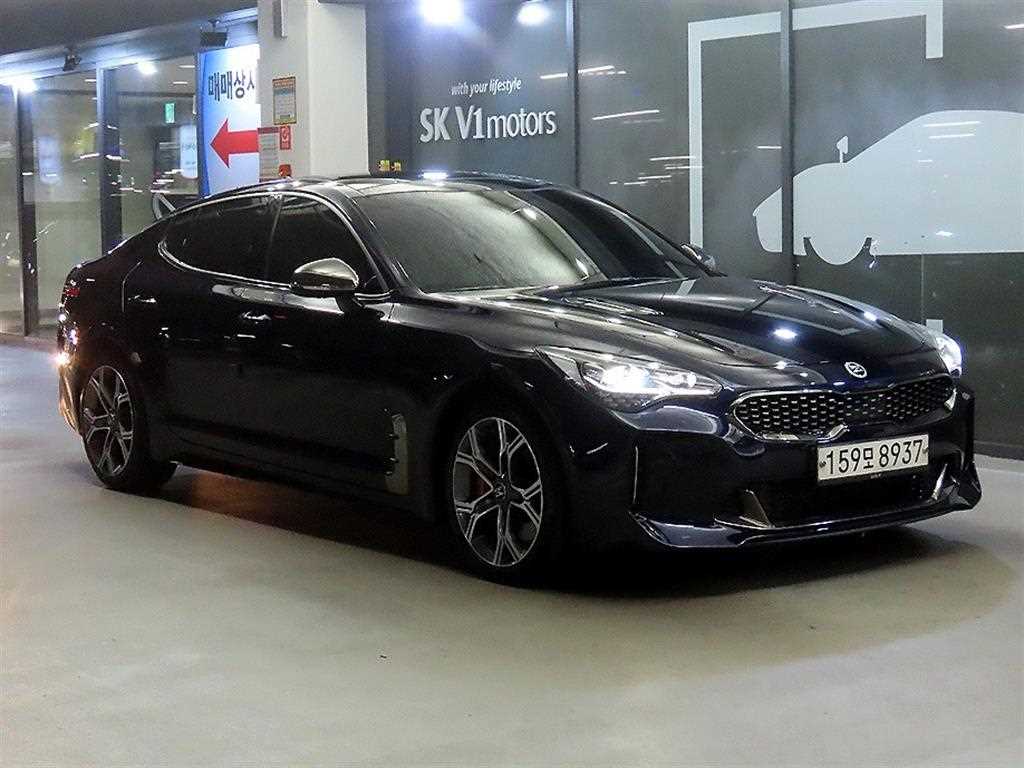 기아 스팅어 디젤 2.2 AWD 플래티넘 사진