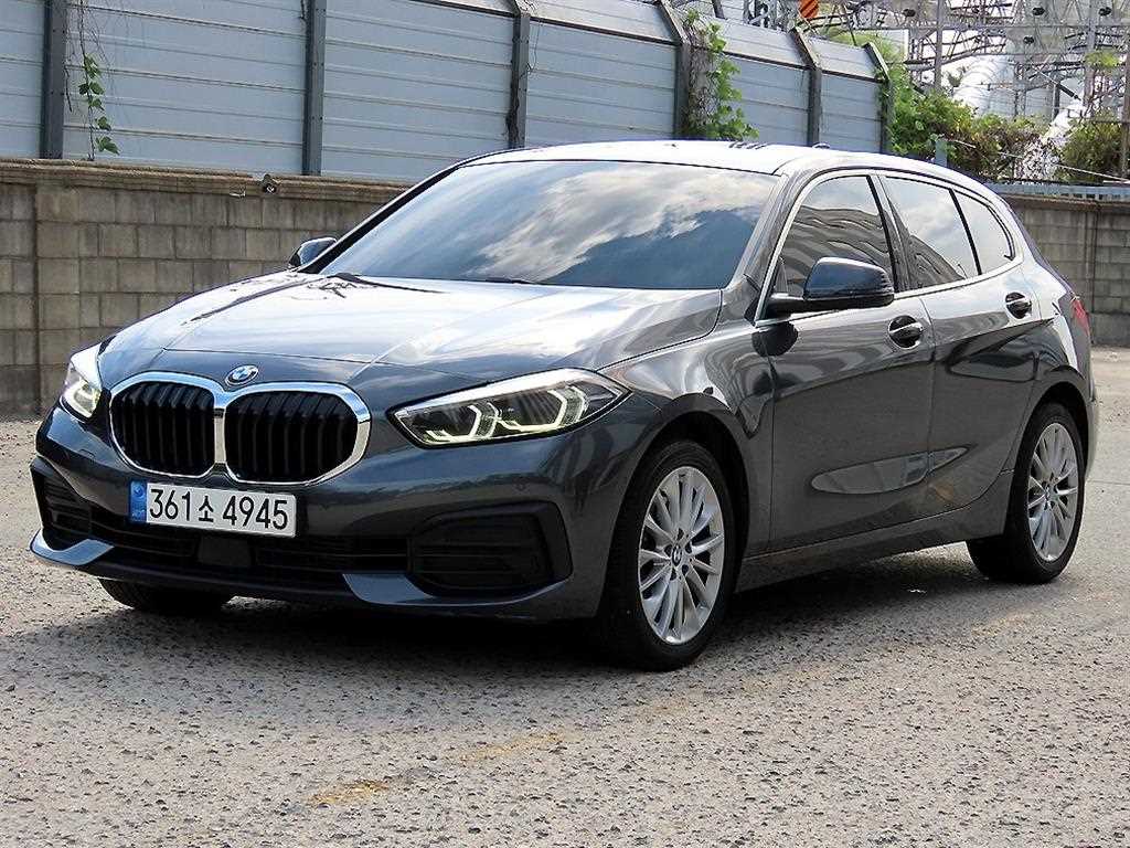 BMW 1시리즈 118d 조이 퍼스트 에디션 사진 2/19