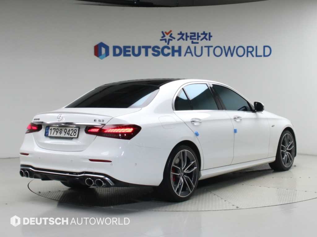 벤츠 E 클래스 E53 AMG 4MATIC+ 사진 2/20