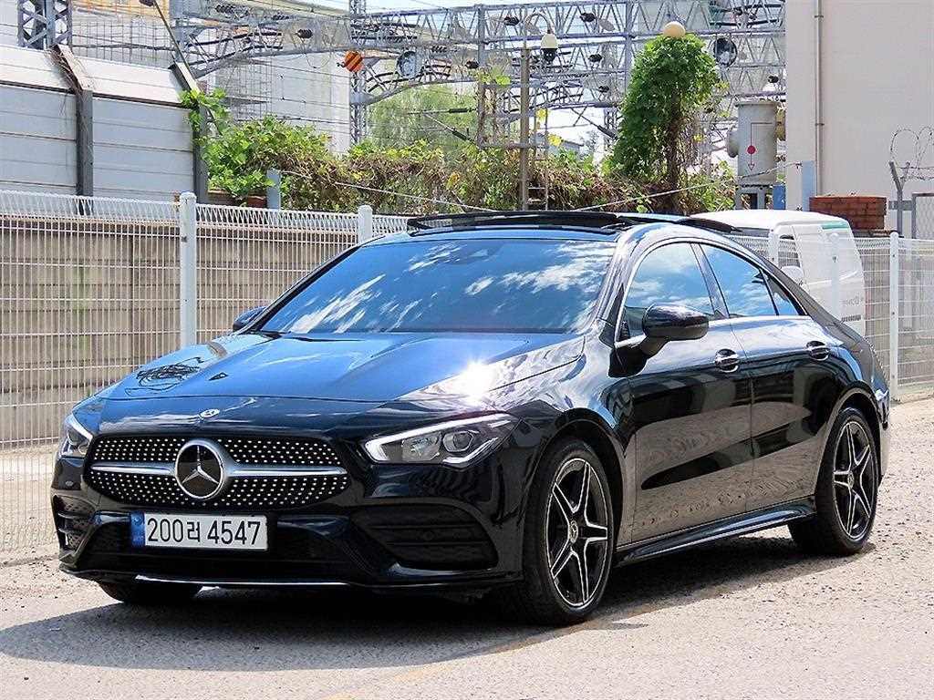 벤츠 CLA 클래스 CLA 250 4MATIC 사진 2/19