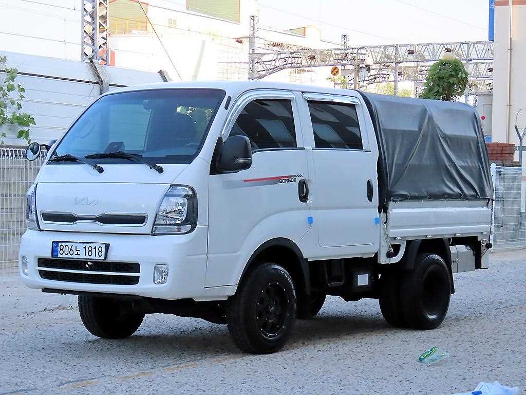 기아 더뉴봉고3 카고 4WD/1.0톤/더블캡/장축 GL 사진