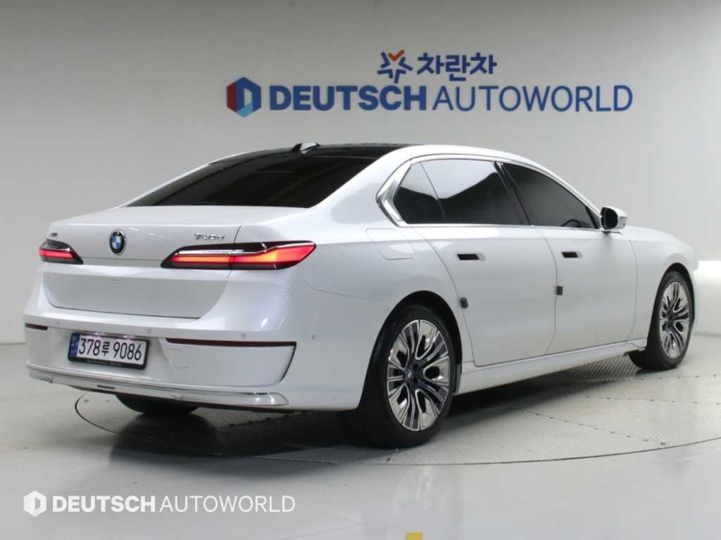 BMW 7시리즈 740d xDrive 디자인 퓨어 엑셀런스 사진 2/20