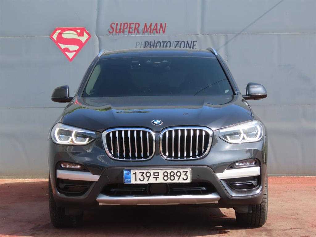 BMW X3 xDrive 20i xLine 사진 2/20