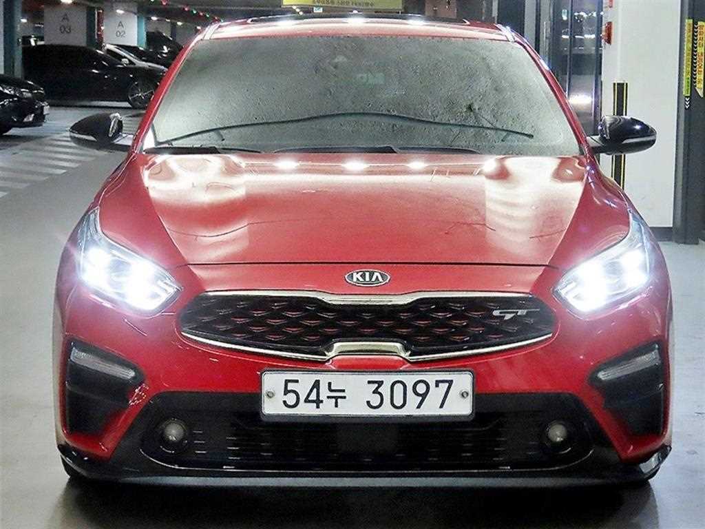 기아 K3 5도어 GT 플러스 사진 2/20