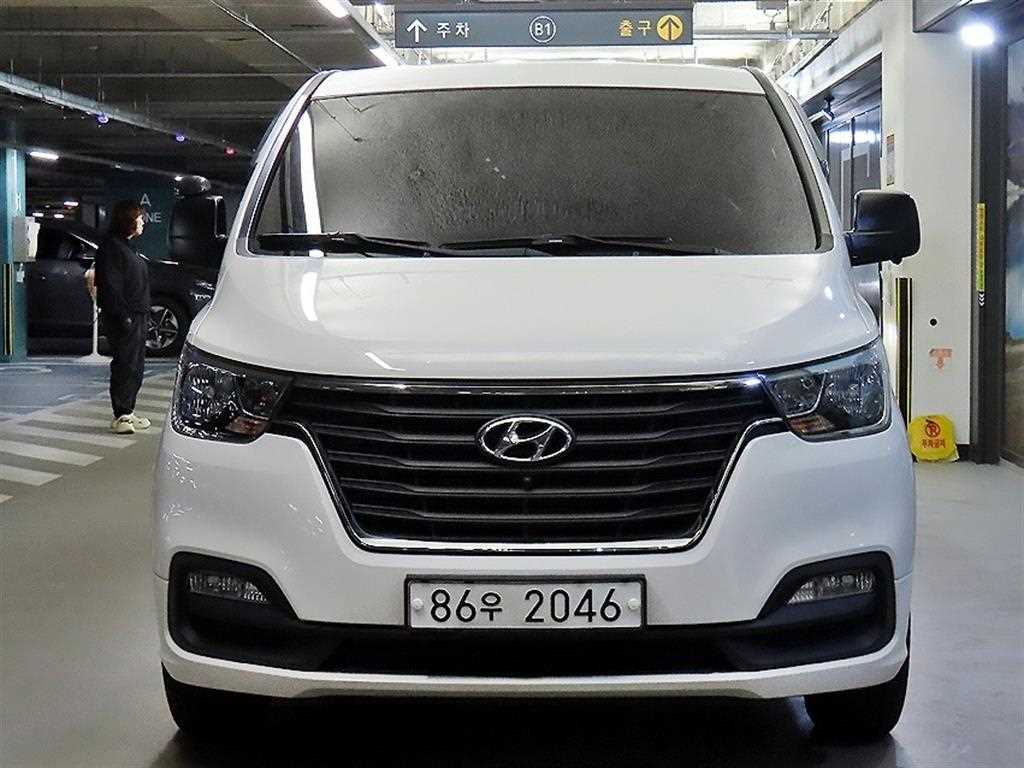 현대 스타렉스 2WD 밴 3인승 스마트 사진 2/20