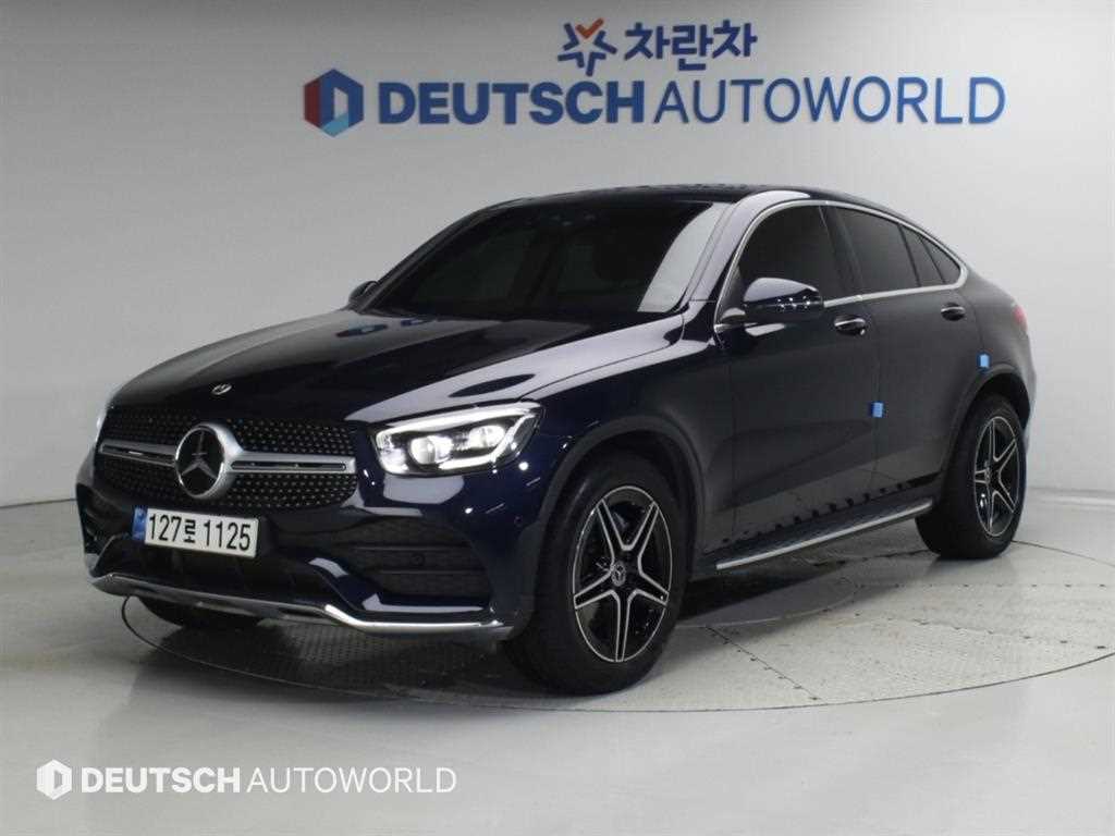 벤츠 GLC 클래스 GLC 300 4MATIC 프리미엄 쿠페 사진