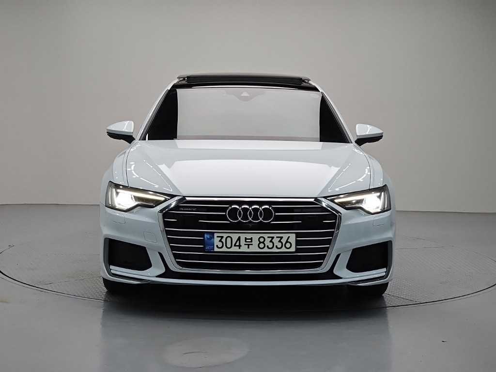 아우디 A6 40 TDI 콰트로 프리미엄 사진 2/19