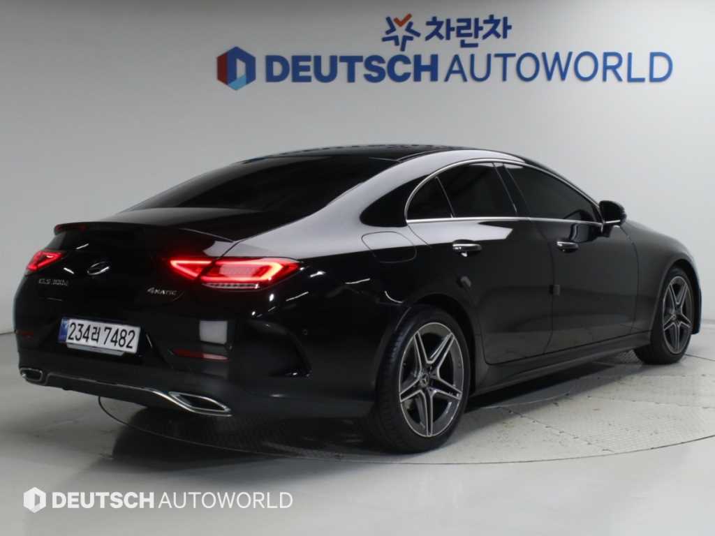 벤츠 CLS 클래스 CLS 300d 4MATIC 사진 2/20